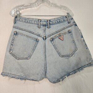 USA Vintage GUESS Y2K Festival Hi-Rise Distressed Cut Off Denim Shorts Size 31.